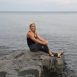 Meet your Posher, Shelley